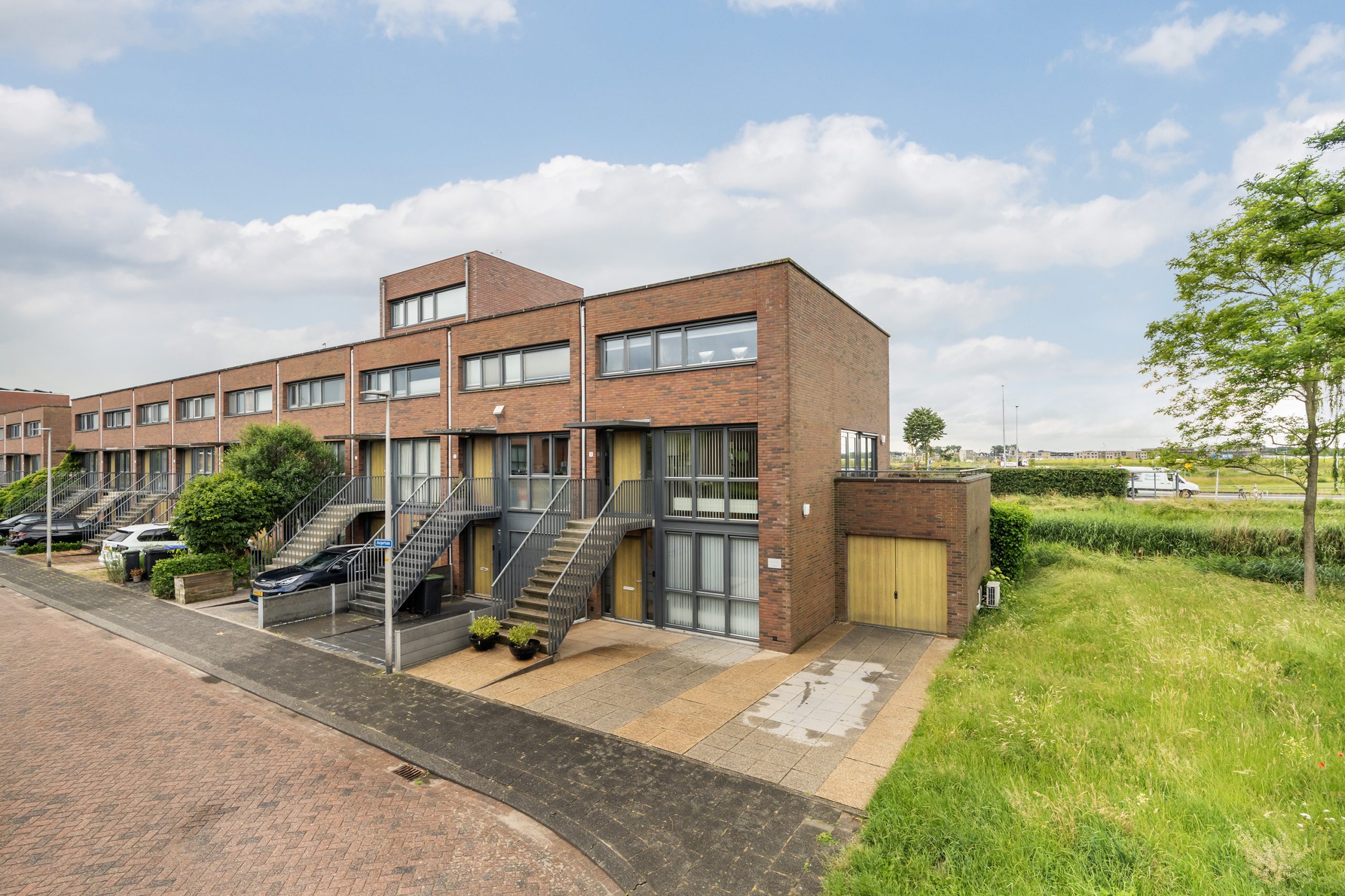 Anjertuin 1